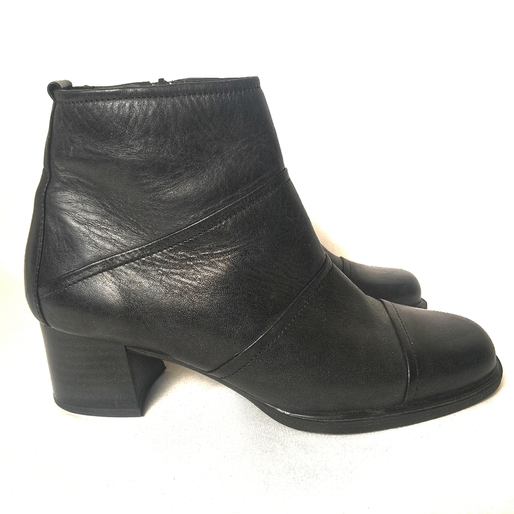 Borelli Genuine Leather Zip-Up  Ankle Boots 2” Block Heel | Black Size 6